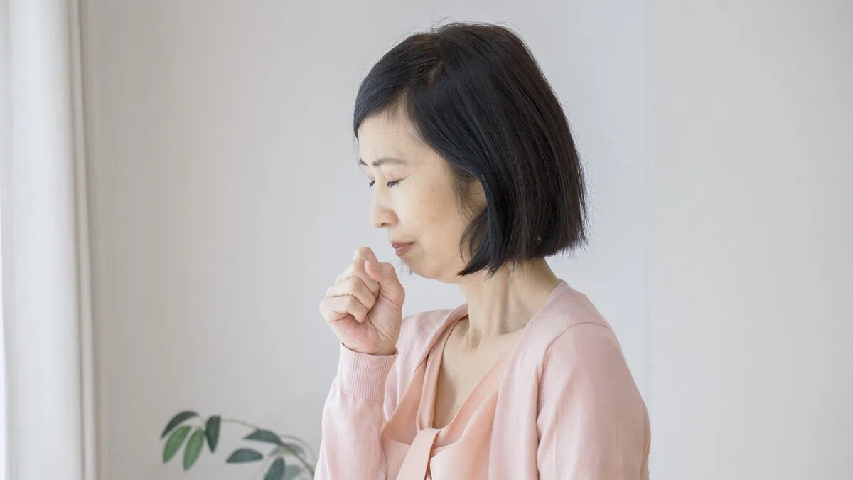 Viêm phế quản ở người lớn: Đừng chủ quan với những dấu hiệu ban đầu